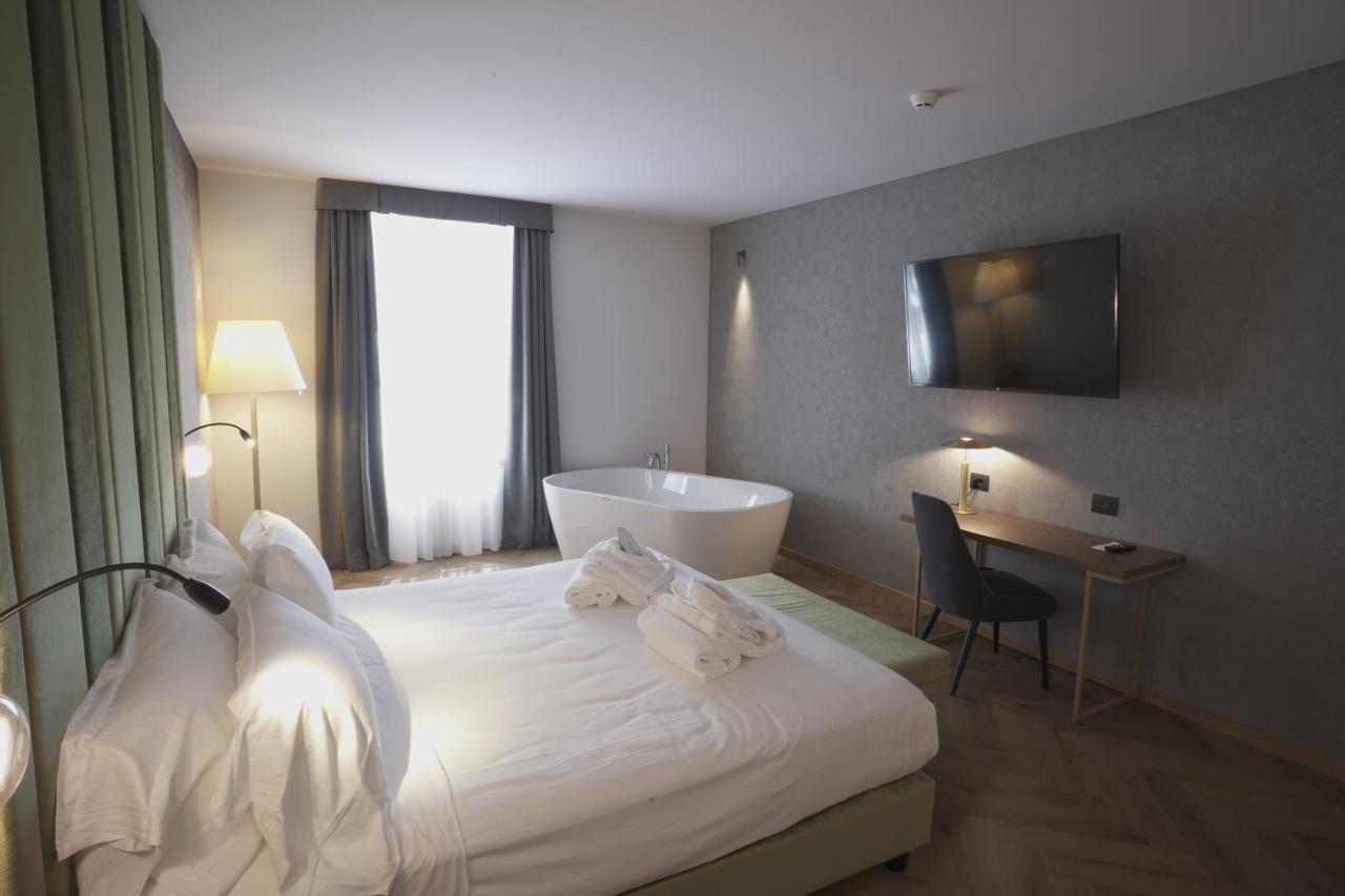 Palazzo Santo Spirito Hotel Bergamo Exterior photo